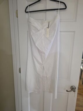 White Strapless Midi Skirt with Front Twist Detail NWT COMMENSE